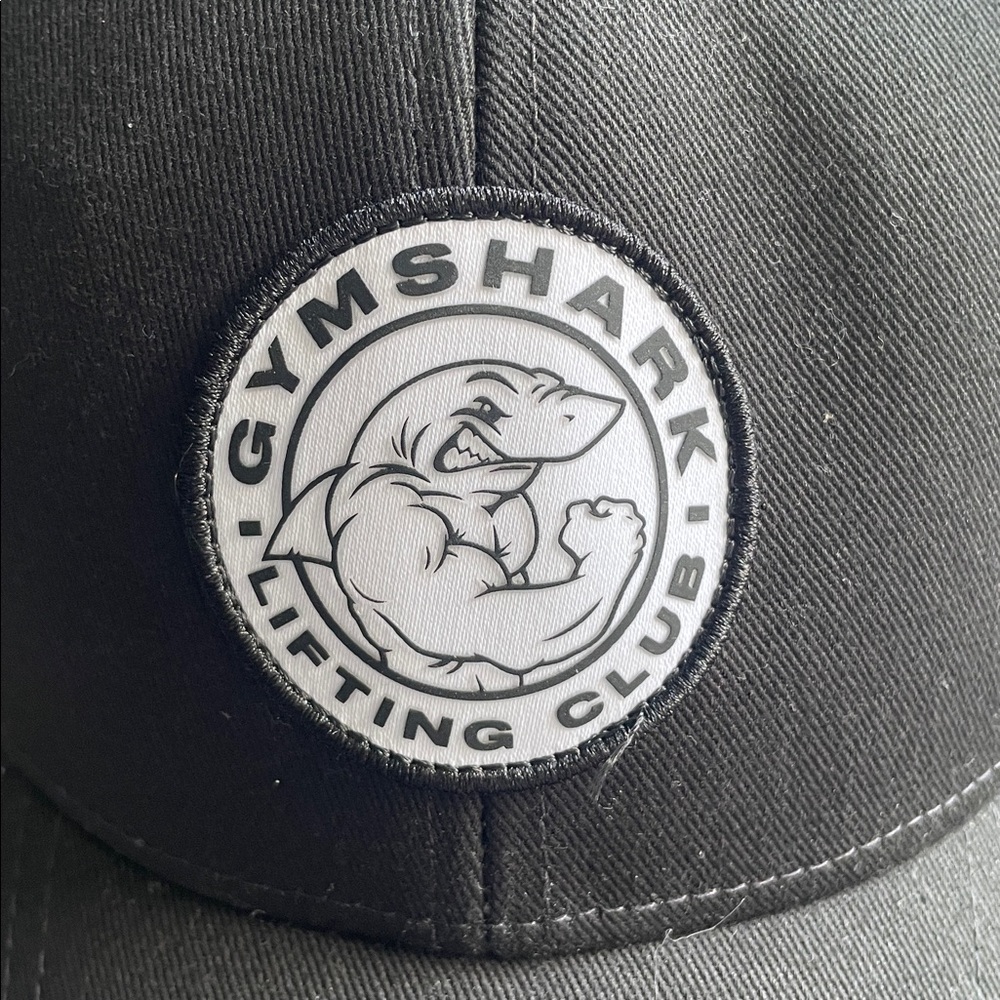 Gymshark NWOT Black ‘The Legacy Cap’ - Picture 4 of 9